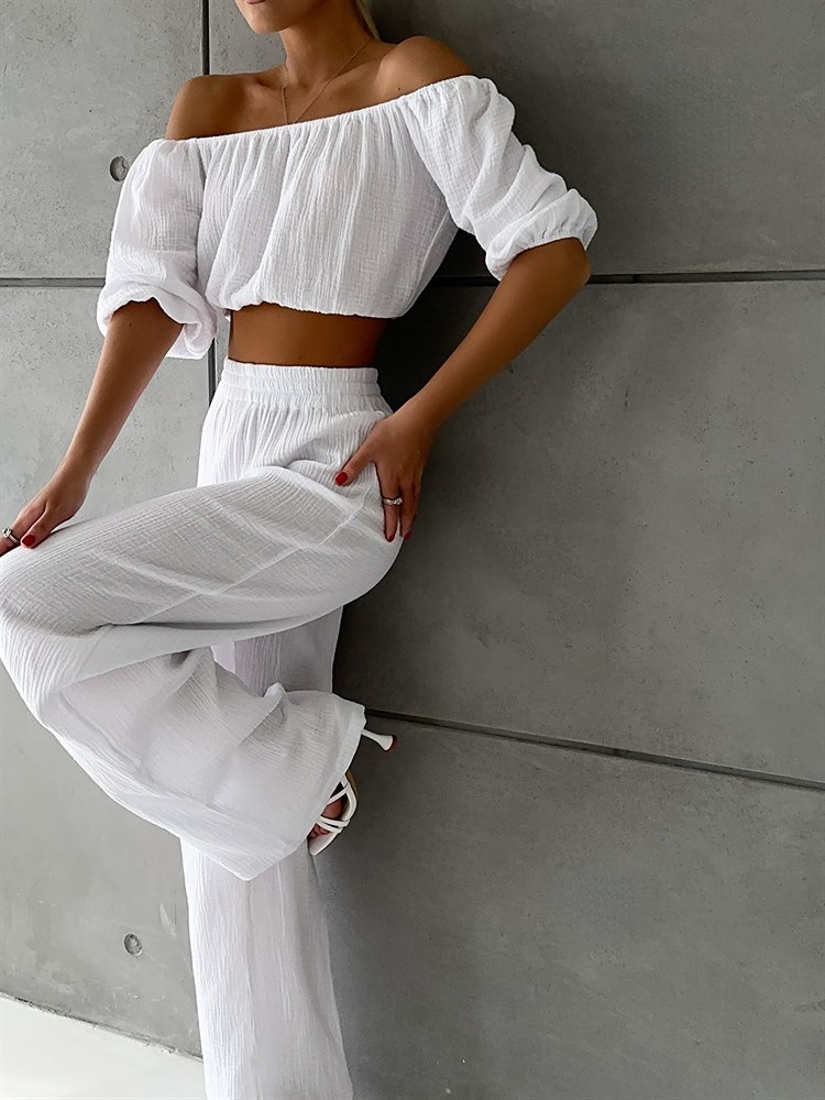 Dames pantalon set met off shoulder top en rechte broek_voghion.com