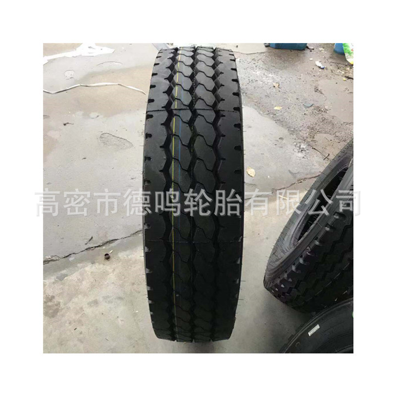 Neumático de acero 11 del remolque del vacío 13 12R22.5 295 315/70 80 385/65R22.5