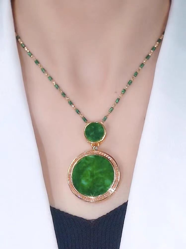 라운드 그린 카드