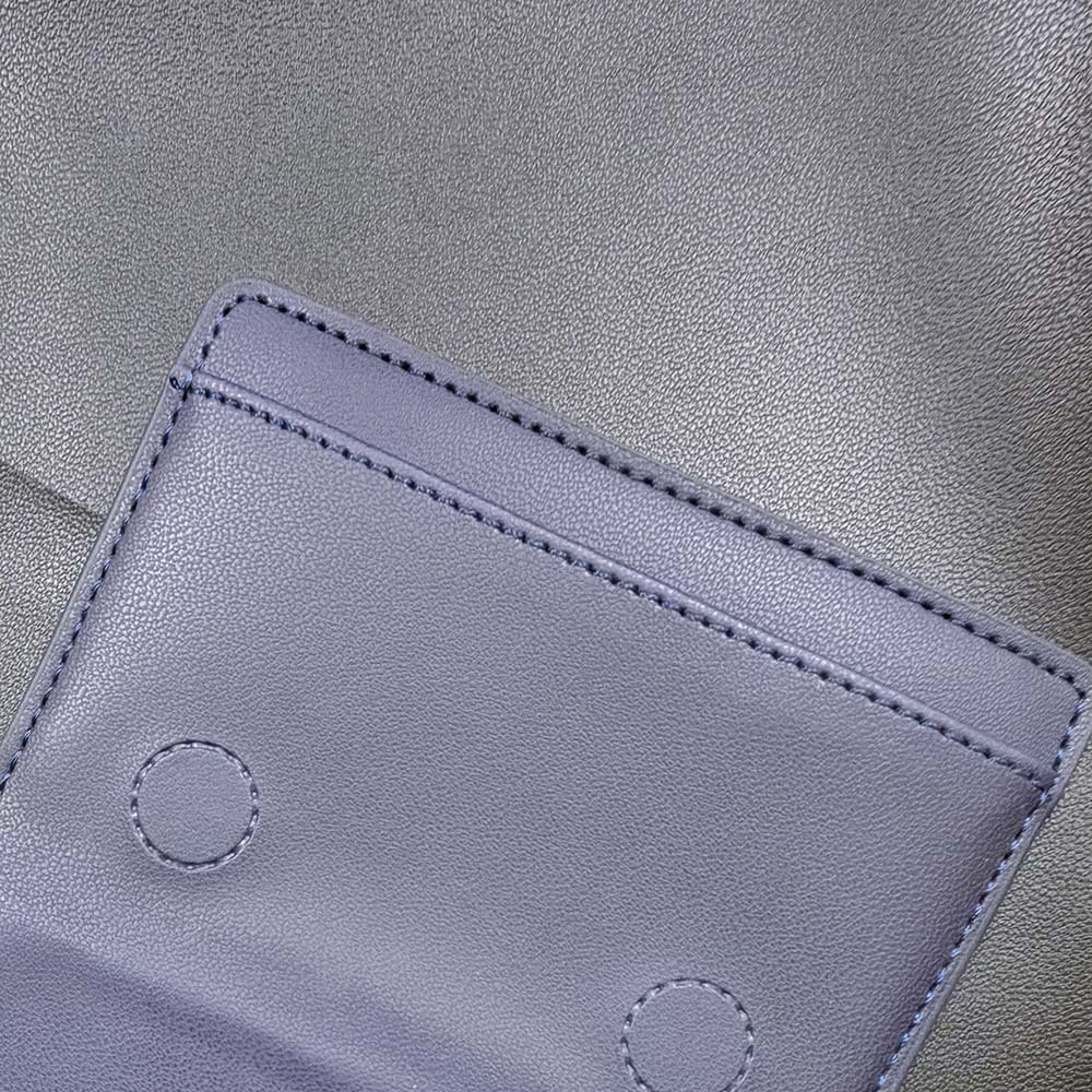 Ash Test Leather Is Wear-Resistant, Scratch-Resistant and Hydrolysis-Resistant Within 5%. the New European Standard Ash Test Is Passed by Leather Fabrics