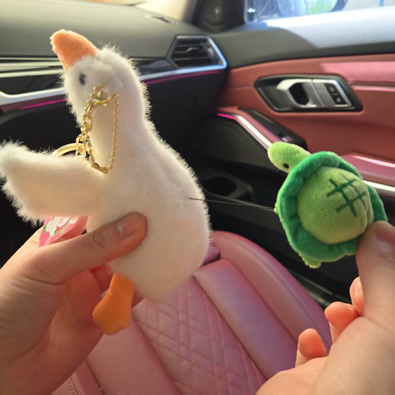 クロスボーダーかわいいストレッチ大きな白いガチョウのストレス解消楽しいぬいぐるみのペンダントのカップルのキーホルダーの車の装飾|undefined