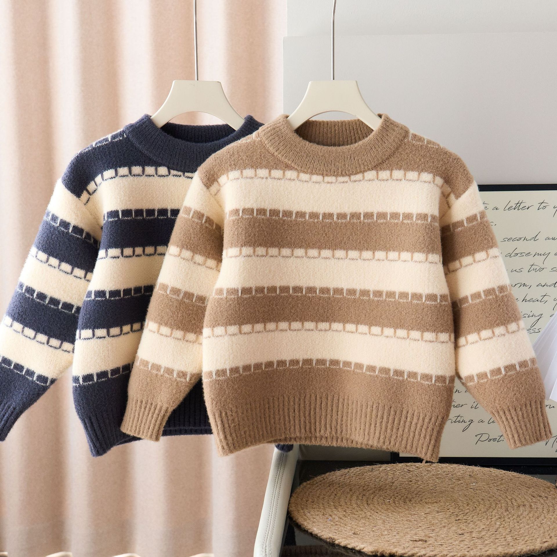 European Style 2025 Autumn/Winter New Round Neck Long Sleeve Striped Warm Knit Sweater Boys Pullover Sweater Versatile