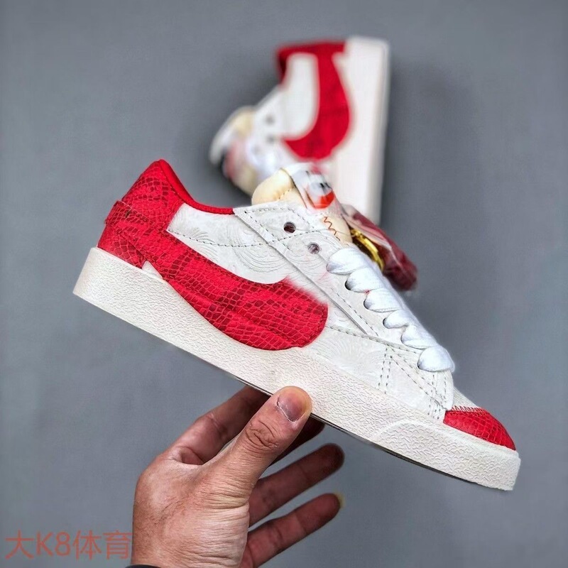 Putian New Blazer Pioneer Year of the Snake Limited Snake Pattern Large Hook Casual Men's and Women's Low-cut Couple's Sneakers