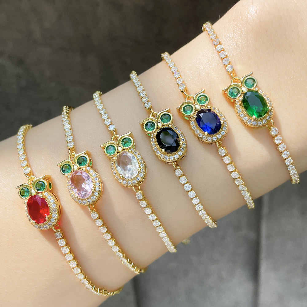 Universal brand small design bracelet for men and women with zircon