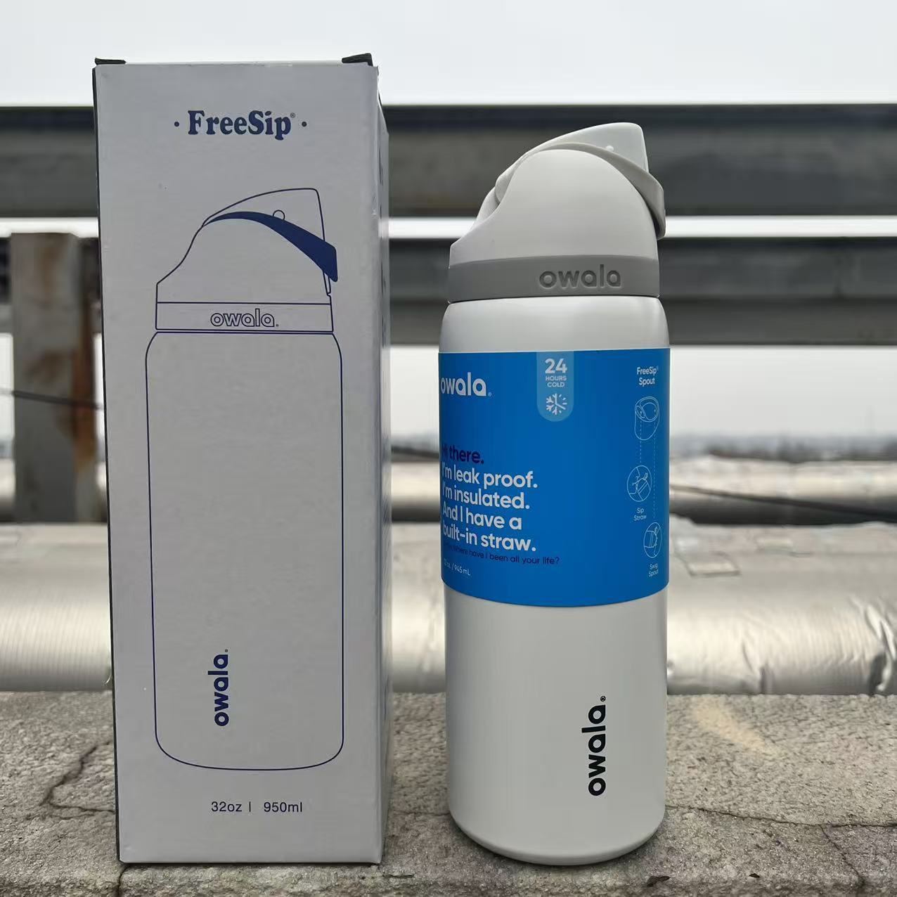 Owala en stock de gran capacidad portátil hervidor de agua al aire libre para hombres tazas de agua caliente de moda para mujeres tazas de fruta deportivas al por mayor