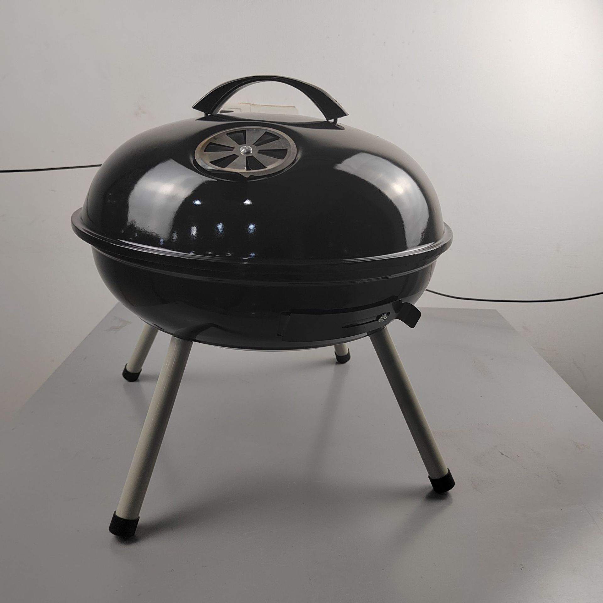 Soy una fábrica de 14 pulgadas mediano manzana barbacoa horno de cuatro patas portátil tapa horno al aire libre ronda BBQ Grill