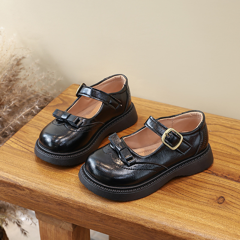 Zapatos de cuero negro de niñas 2026 primavera y otoño nuevos zapatos de rendimiento estudiantil zapatos de suela suave para niños zapatos de marizhen image 7