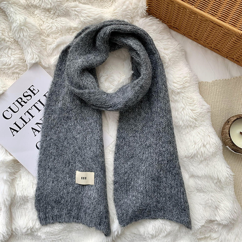 Bufandas de invierno femeninas de alta calidad 2025 nuevo color sólido calentamiento imitación de cachemira collar bufandas de punto al por mayor