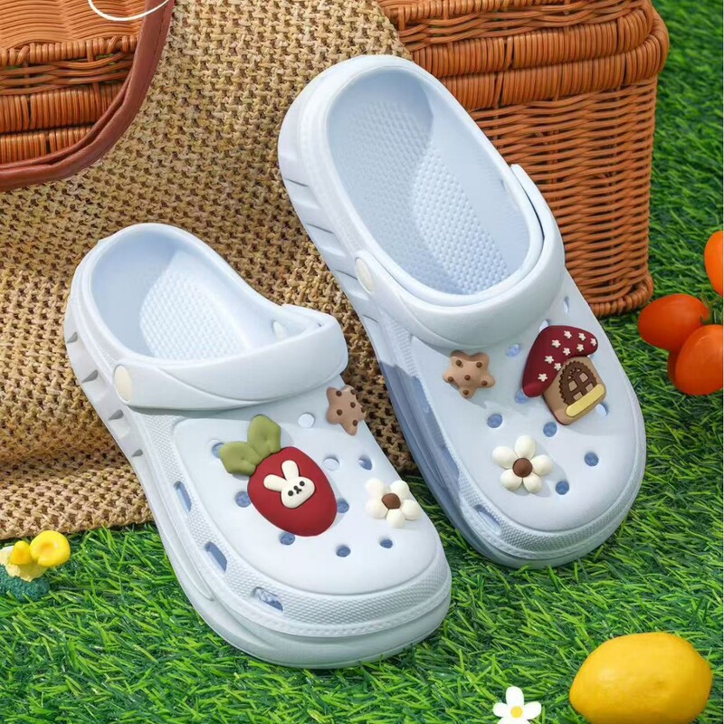 Summer Cute Clogs for Women, Outdoor Beach Casual Versatile Dopamine High-Fashion Trendy Sandals