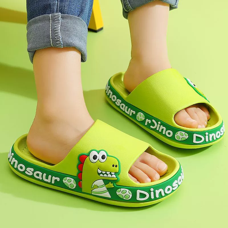 Динозавры детские шлепанцы для мальчиков сандалии летние новые девушки противоскользящие родители в помещении и на воздухе носить большие детские мультяшные сандалии