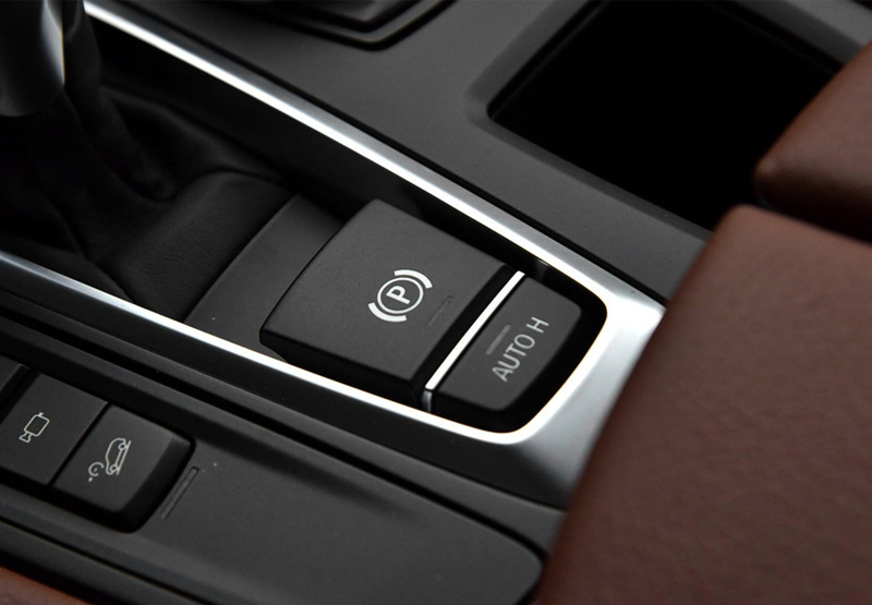 Suitable for Bmw F10 5 Series 6 Series 7 Series Electronic Handbrake Switch X5X6 Gear Brake P Key Autoh Button