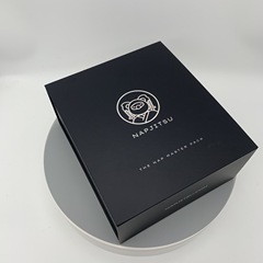 工場の生産はふたをひっくり返して型の箱の包装箱をひっくり返します。