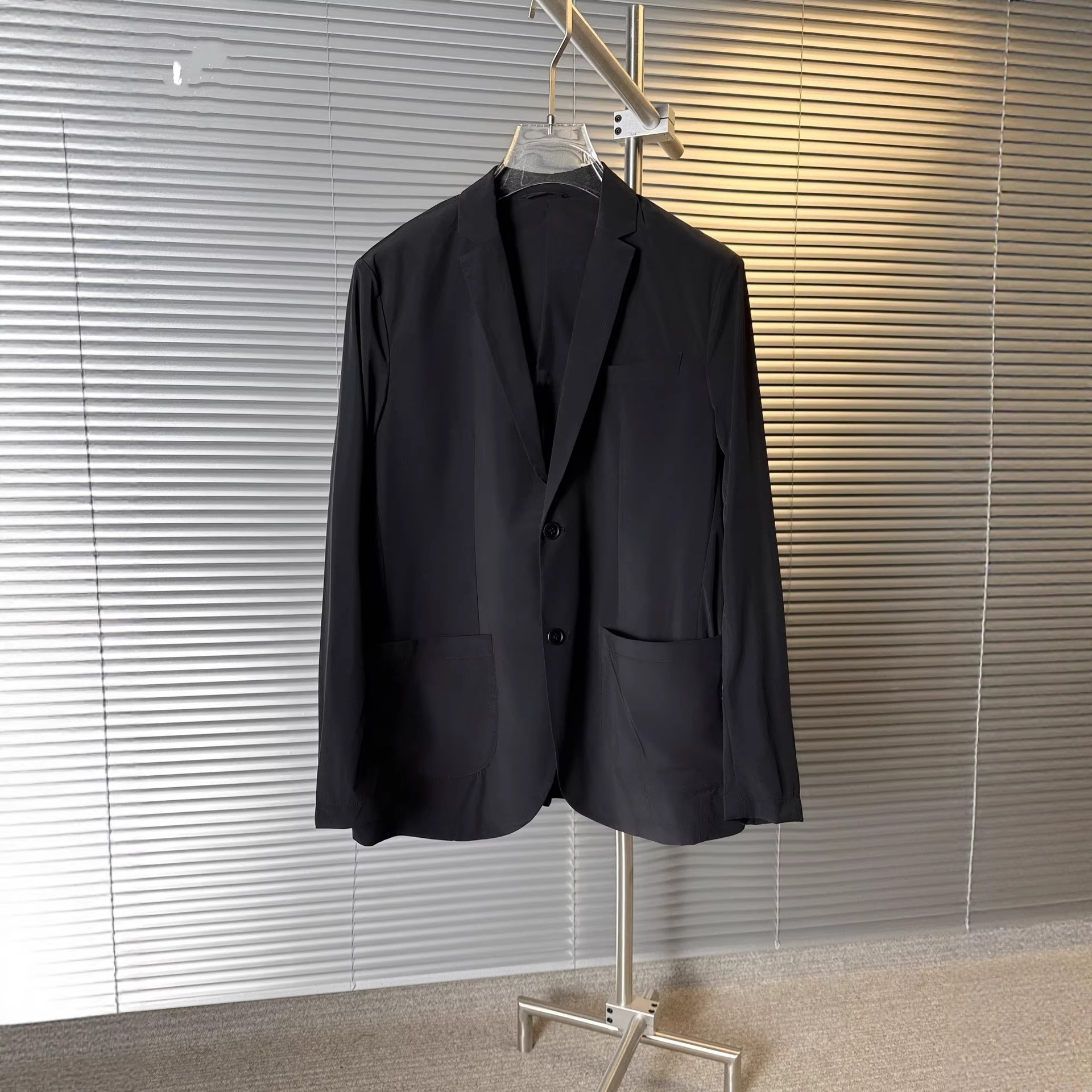 毒家现货高品质BR家新款西面弹力休闲西装外套OS宽松版型男女同款