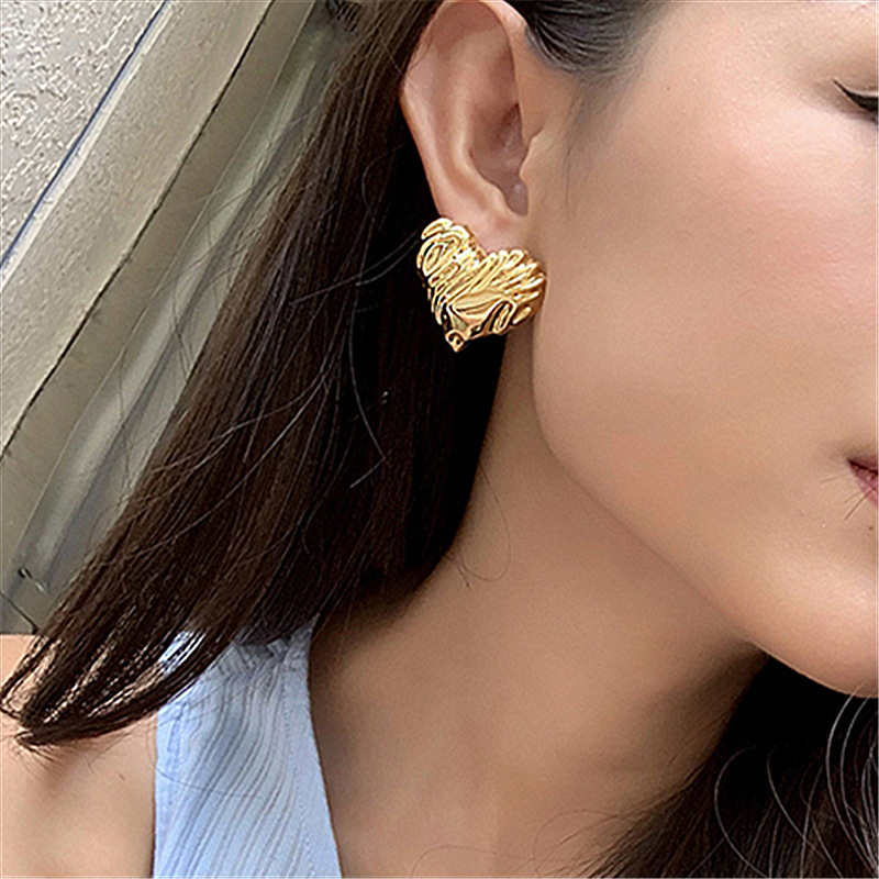 1 Pair Retro Heart Shape Flower Bow Knot Inlay Artificial Crystal Metal Artificial Crystal Pearl Zircon Drop Earrings Ear Studs display picture 4