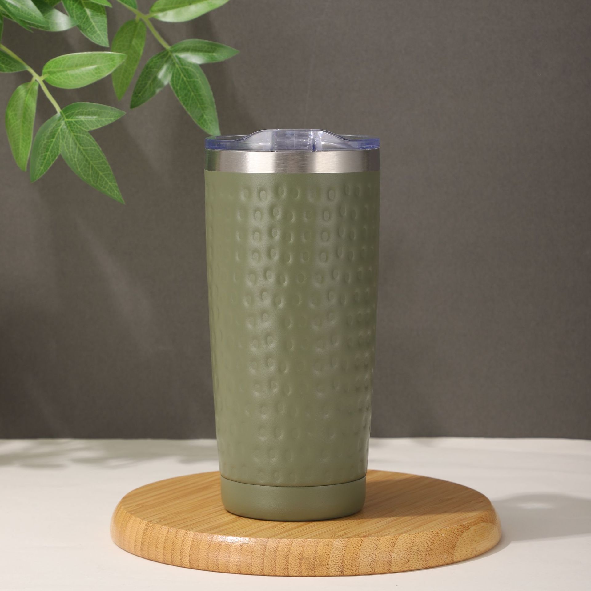 Hogar 304 taza de vacío portátil de acero inoxidable taza de coche de doble capa esmerilado antideslizante taza de agua simple fábrica al por mayor