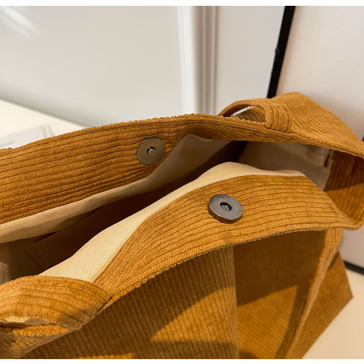 New Korean-style simple large-capacity handbag, casual corduroy single-shoulder bag, versatile travel light crossbody bag wholesale undefined