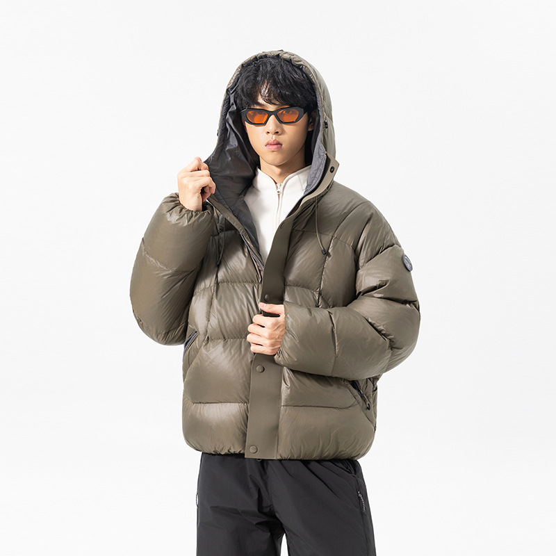 Outdoor Three-Proof 90 White Duck down 700-Puff Lightweight Hooded down Jacket Windproof and Cold-Proof Men's and Women's Xinjiang Skiing