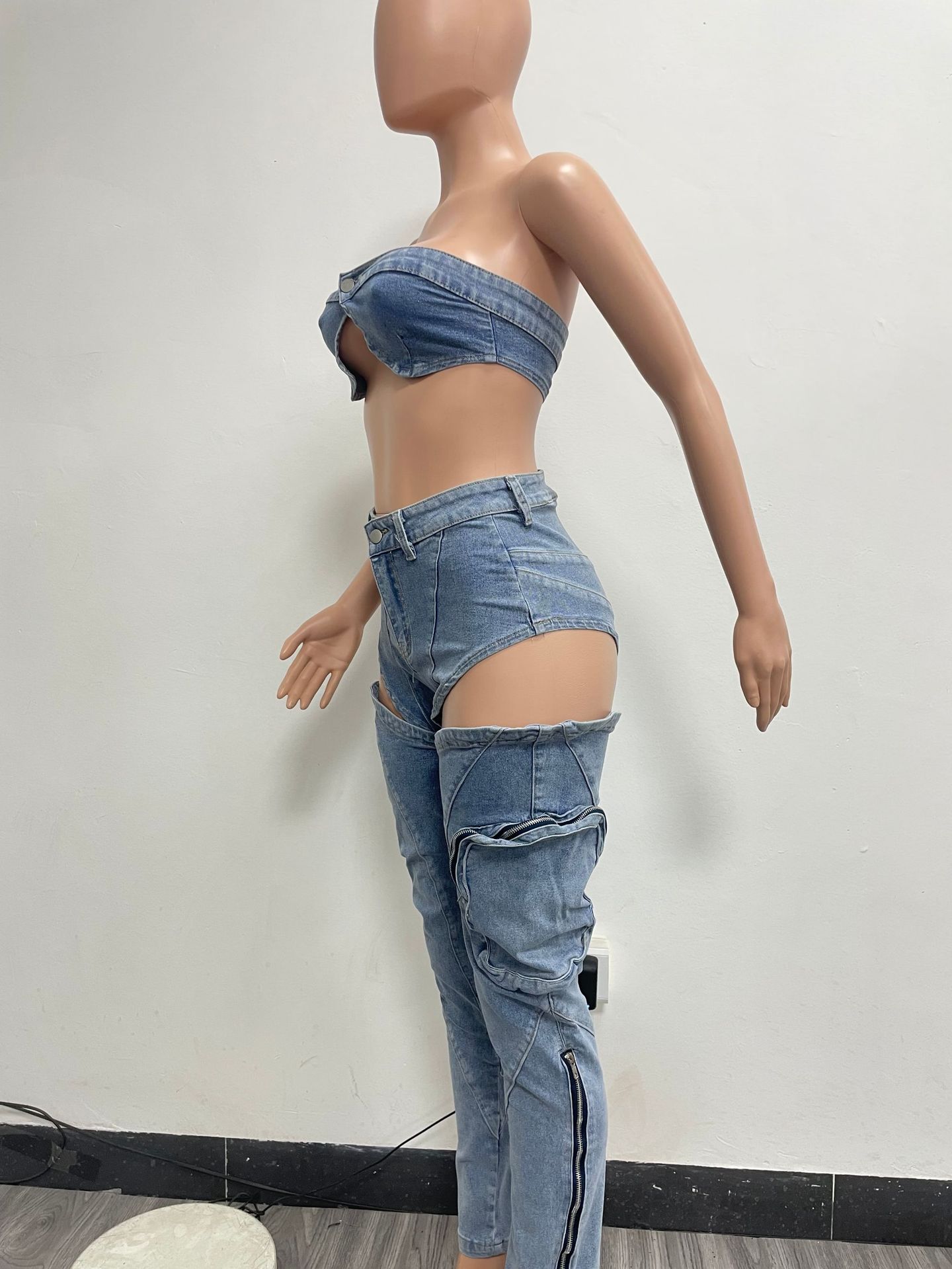 Washed Stretch Denim Special Split Zipper Three Dimensional Pocket Bandeau Sexy Set 9 Washed Stretch Denim Special Split Zipper Three Dimensional Pocket Bandeau Sexy Set
