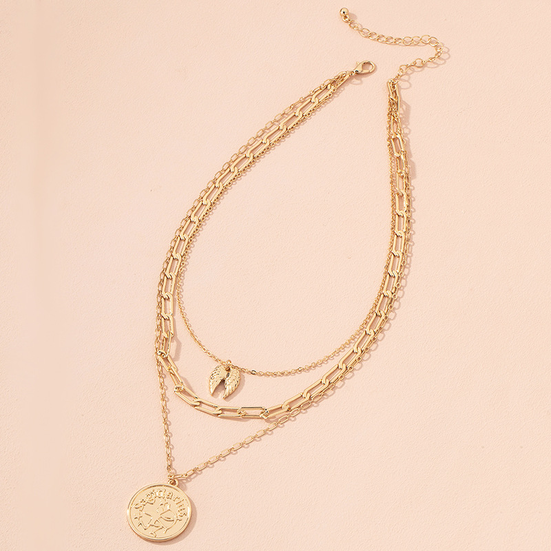 Gold Coin Pendant Necklace display picture 3