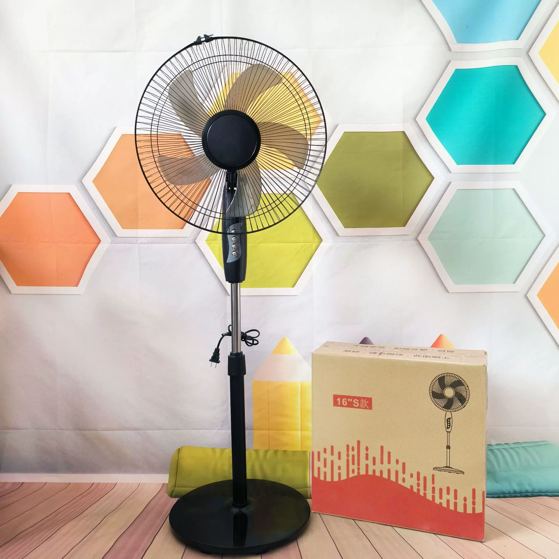 源头工厂电风扇家用落地风扇16寸电扇轻音摇头落地扇礼品外贸批发