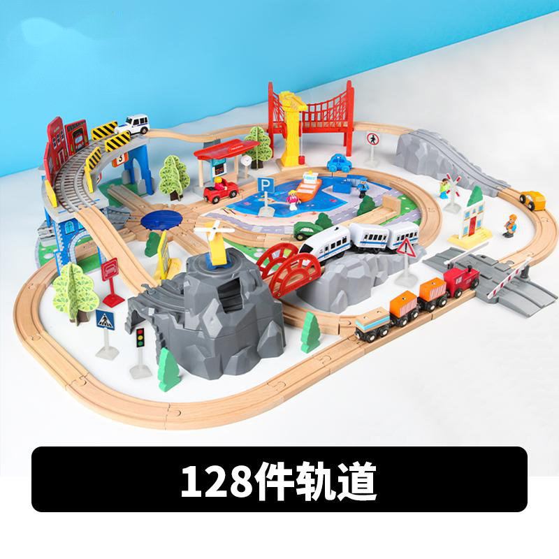 Tren de madera coche eléctrico tren traje pista de madera niños ensamblados coche de juguete de 2 años de edad al por mayor masculina