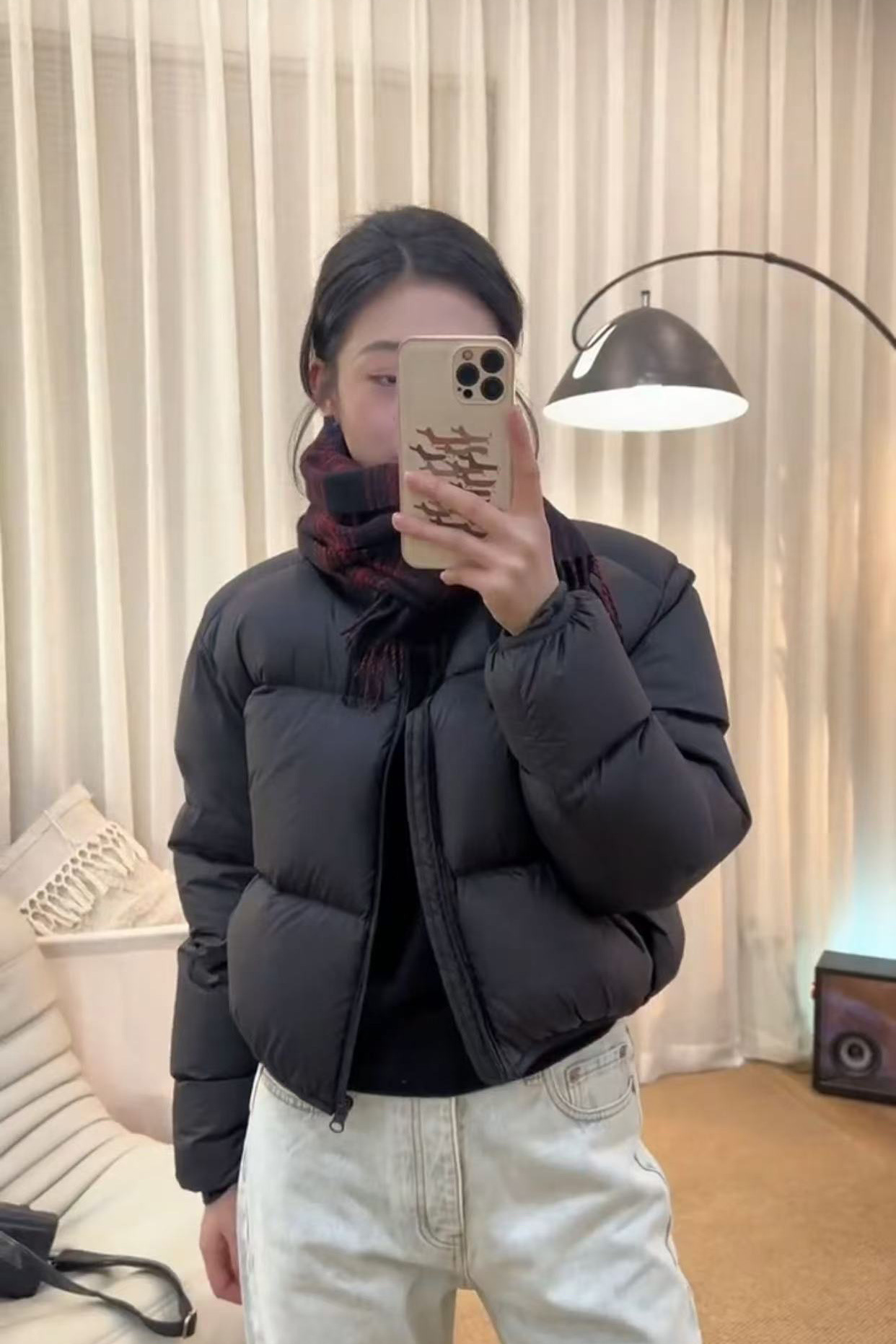 검은색