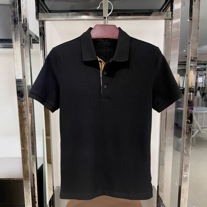 Polo de manga corta y media manga para hombre bordado de caballo de batalla en el pecho de tela a cuadros de tapeta de algodón mercerizado doble sin deformación