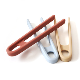Food Grade Silicone Food Clips Kitchen Baking Bread Clips Anti-Scalding Silicone Hand Clips Easy to Clean