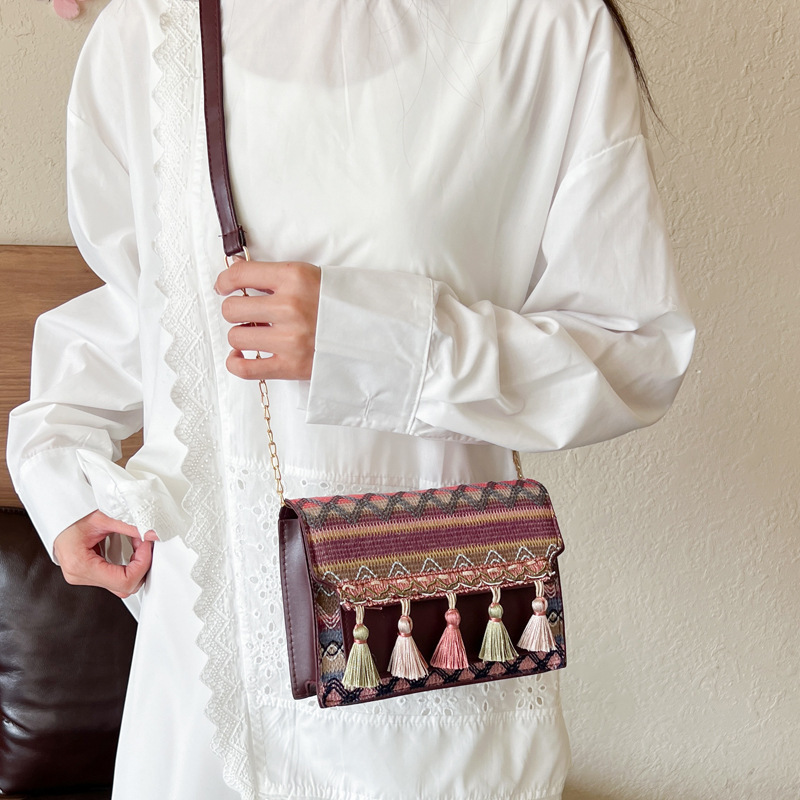 One-shoulder bag