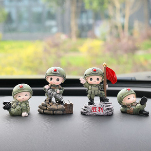Soldier Doll Handmade Car Ornaments Resin Craft Car Decoration Doll Soldier Camouflage Warrior Car Gift