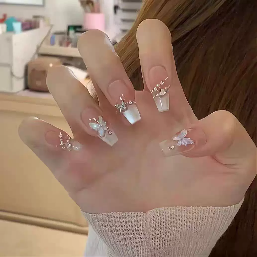 网红爆款精致高级感新娘结婚指甲贴片纯欲蝴蝶仙子爆闪穿戴甲成品