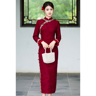 �tɫ�L������Ů����ʽ���b�Y�龴�Ʒ����������|�ӽq�B��ȹ