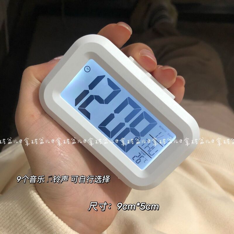 新款帕恰狗迷你夜光台钟多功能可爱静音便携学生小巧桌面钟表时钟|undefined