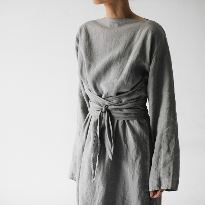 2023 new cotton and linen dress long sleeve off-neck lace-up dress