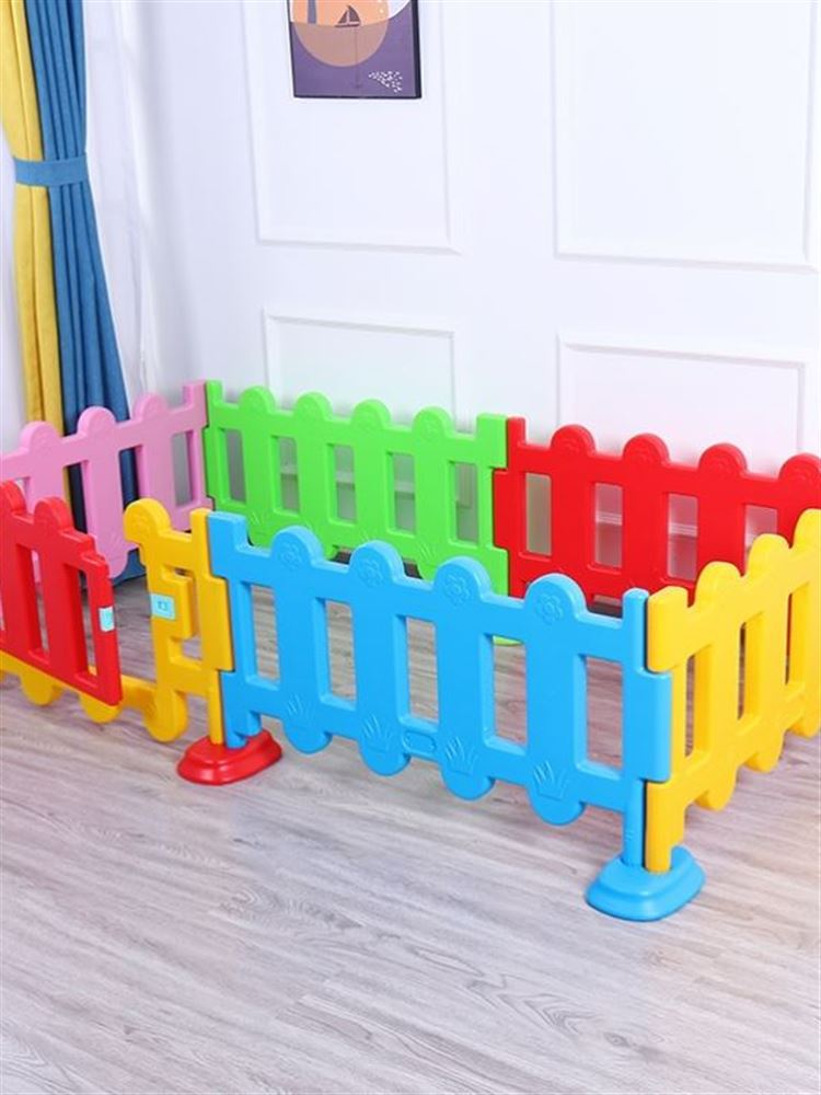 Amusement Park Multi-Angle Fence Plastic Fence Gate Cross Game Fence Children's Railing Toddler Guardrail with Door