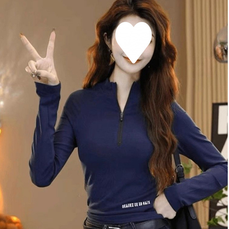 어두운 갈색