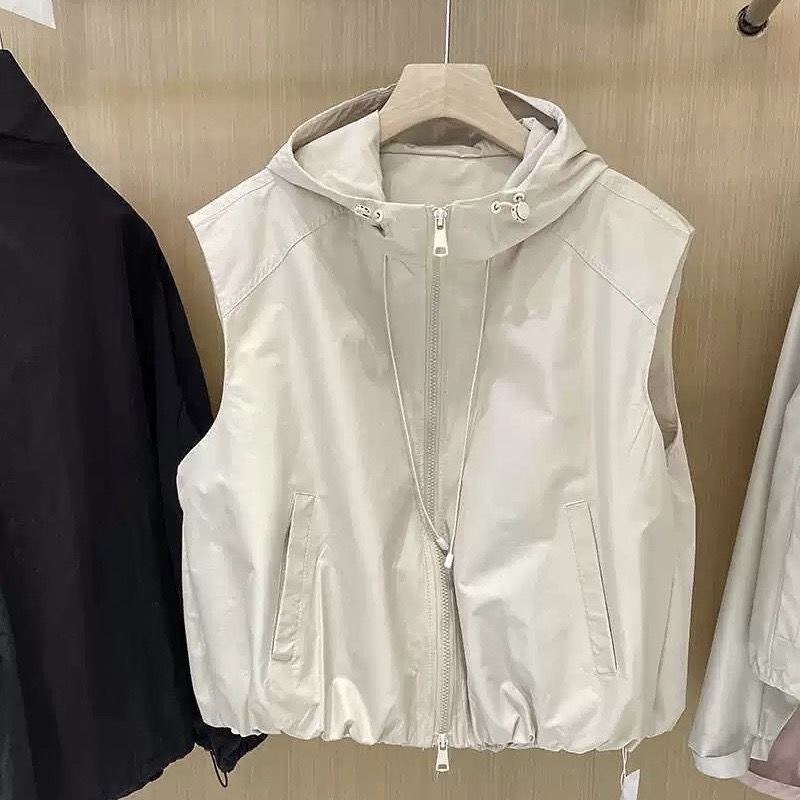 Small Solid Color Hooded High-grade Functional Vest Shoulder Vest Women's Spring And Autumn Breathable Windproof Stormtrooper
