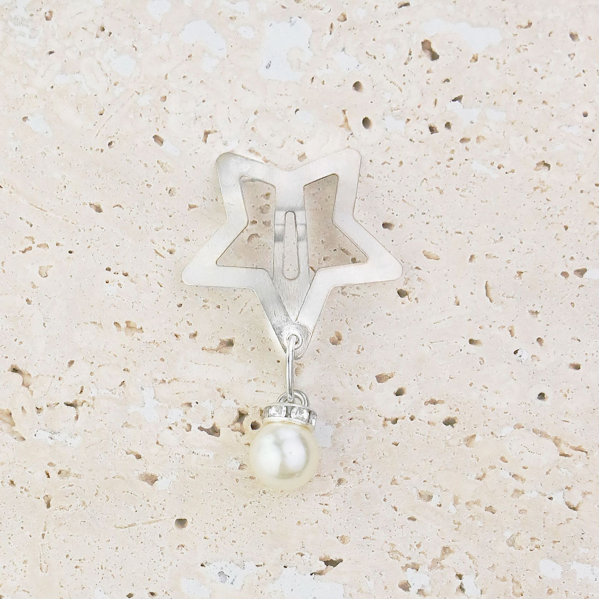 10g Weight Charm Hair Clips Hair Accessories Type 1 Piece Quantity Holiday, Street Occasion Iron Material Animal, Star, Life Tree Pattern All Seasons Season Women's Gender IG Style, Cute Style IG Style Cute Women's Animal Star Life Tree Iron Charm Hair Clips 2