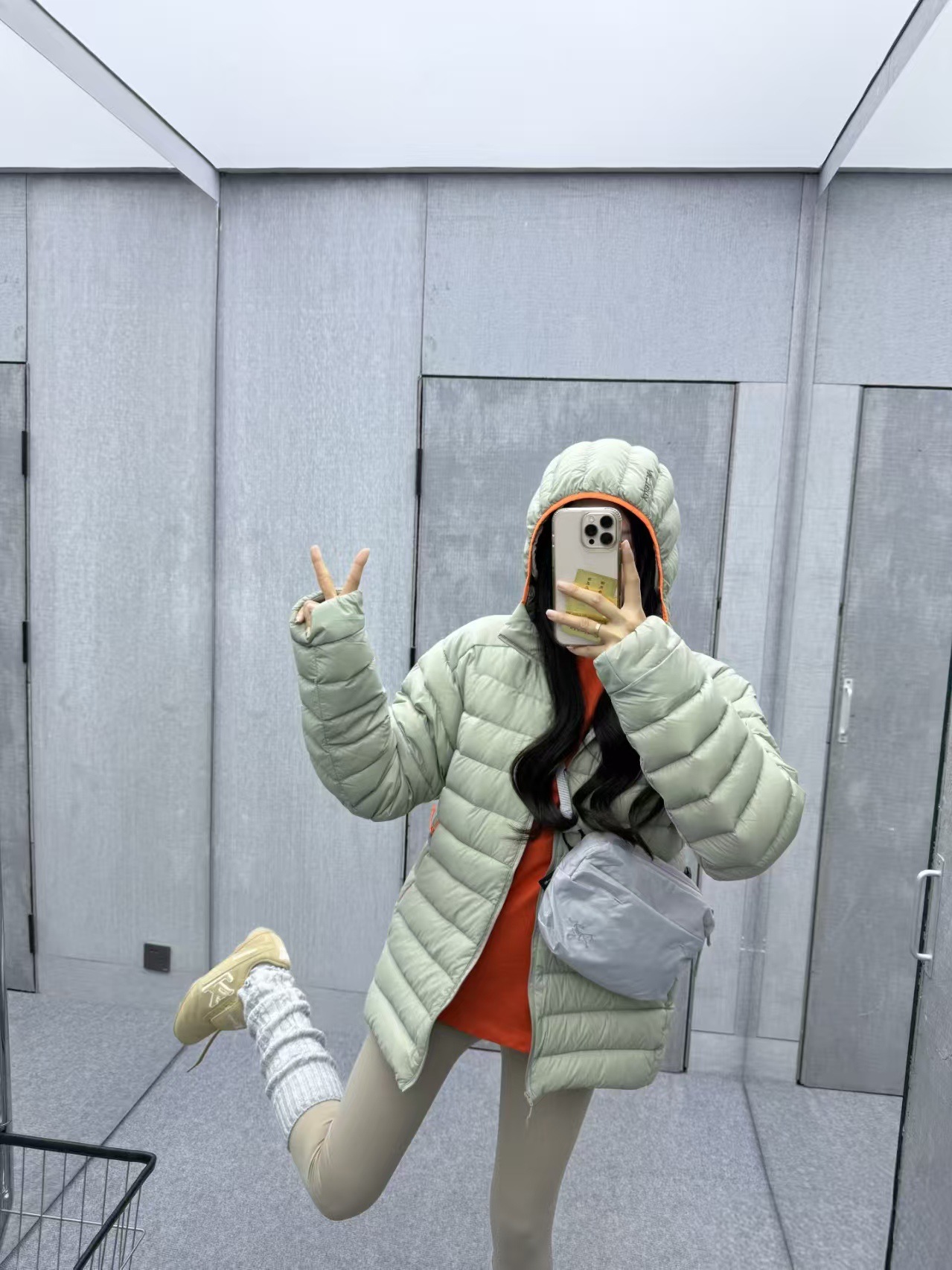 Bird 's Home Selection Cerium Plum Chaqueta a prueba de viento, impermeable, frío y cálido, logotipo de montaña de alta flexibilidad