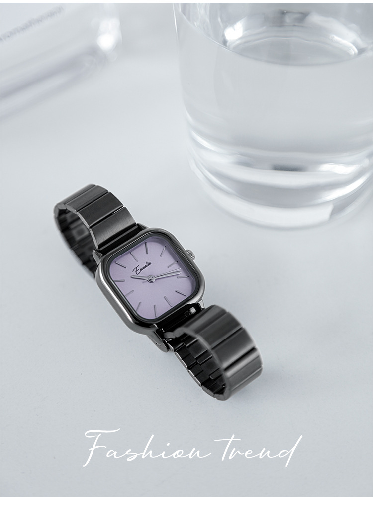 Neue Damenuhr EAVANLIN, neue Nischen-Quarzuhr, einfache und künstlerische kleine quadratische Damenuhr, modische Klavierarmbanduhr_voghion.com