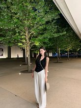 小个子休闲V领单排扣背心女夏季2025新款百搭修身短款无袖上衣潮