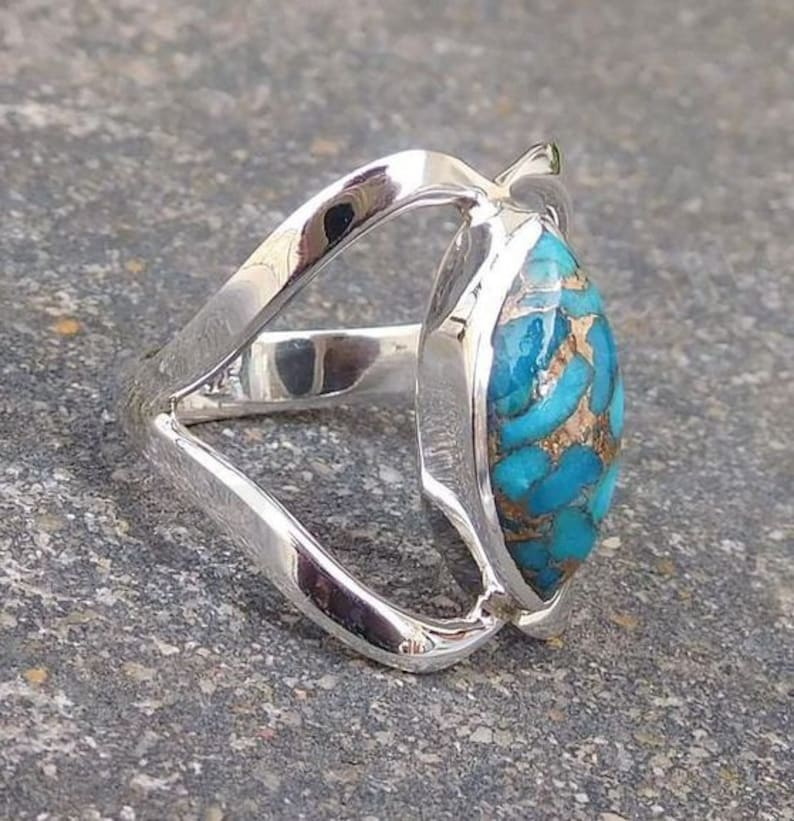 Turquoise stone inlay
