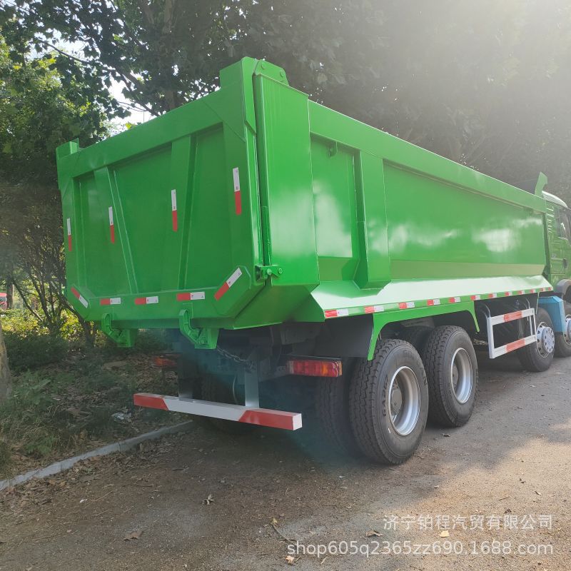 Direct shipment from the manufacturer: Cross-border HOWO 371/430 horsepower dump truck, second-hand remanufactured mining site tipper truck