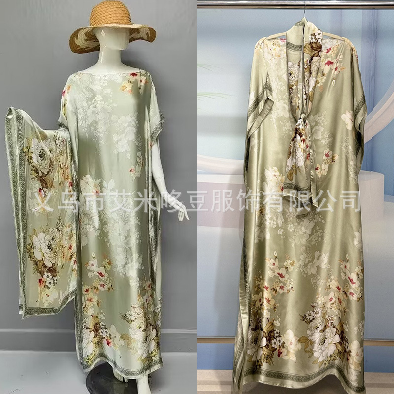 만개한 꽃 말차색