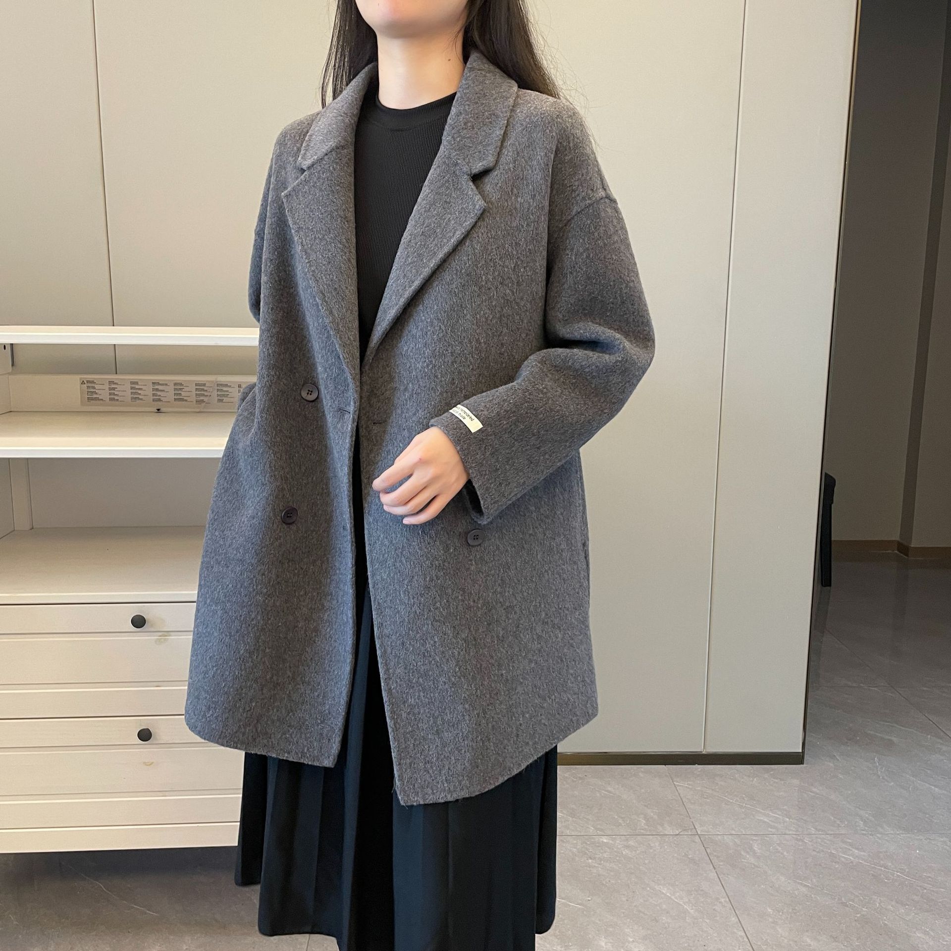 Lizhiqi Double-Sided Wool Outwear Mid-Length Women's 2025 Autumn and Winter New Hepburn Style Woolen Outwear 250252