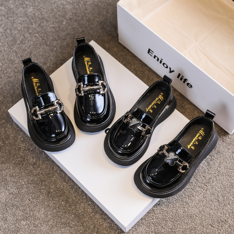 Children's shoes English style made of black leather for boys