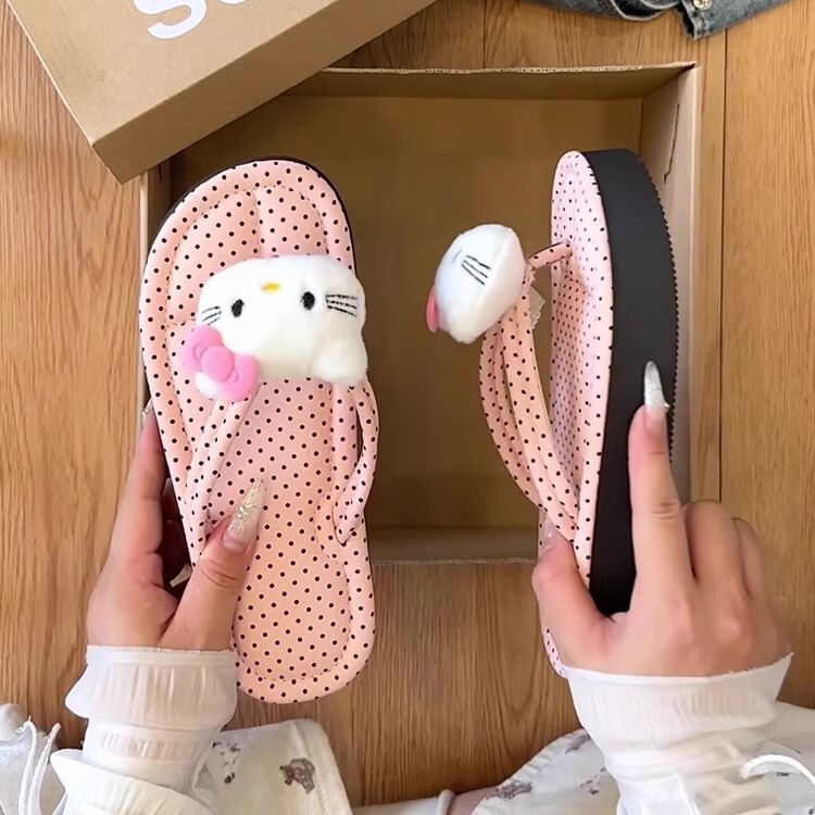 Cute Cartoon Kt Cat Flip-Flops for Women 2025 New Summer Outerwear Heightening Polka Dot Lazy Beach Sandals