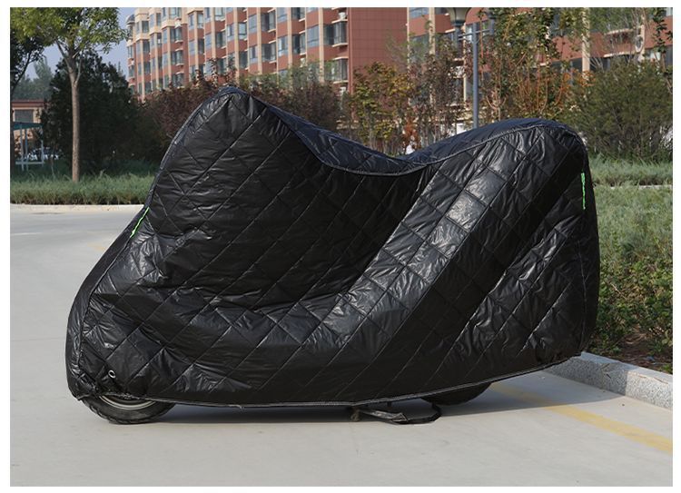 Winter Thickeneded Quilt Motorcycle Cover, Windproof Full Cover, Snowproof and Sunproof Pedal Electric Vehicle Universal Protective Cover