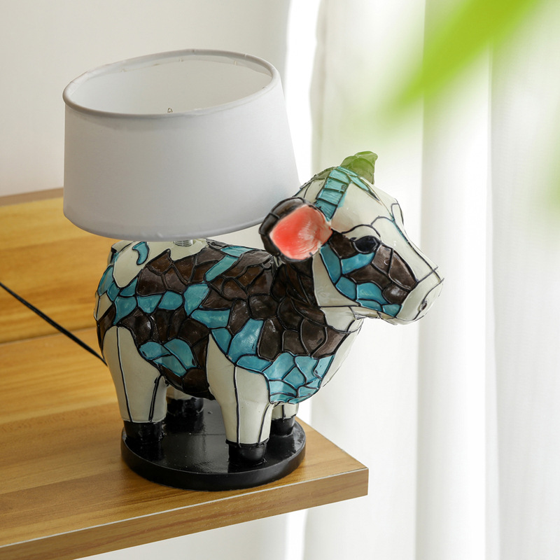 Új színes varázslatos állati LED lámpa kreatív dizájnnal, USB csatlakozóval, gyanta szoborral, ragyogó bikával_voghion.com