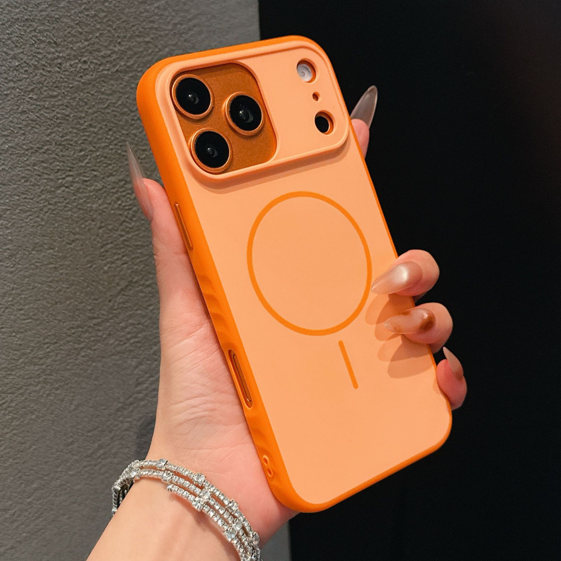 Anti-huellas dactilares anti-deslizante de manzana color de choque sensación de piel 2 en 1 iPhone17PROMAX caso de teléfono 15 caso de succión magnética
